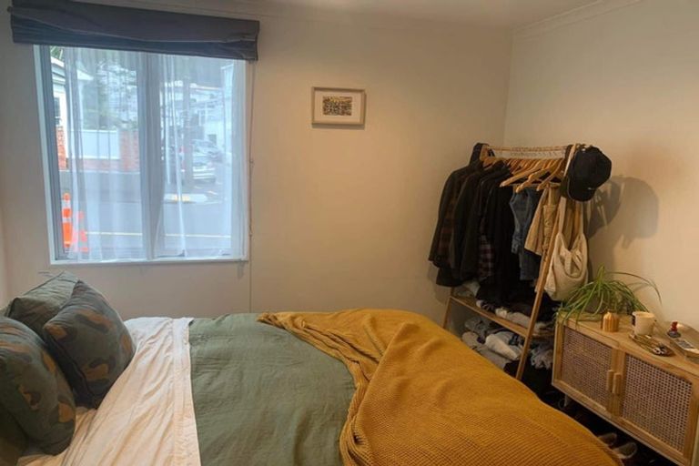 Photo of property in 7/15 Roxburgh Street, Mount Victoria, Wellington, 6011