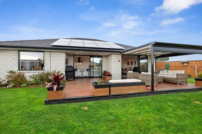 Photo of property in 11 Tangaroa Street, Waitara, 4320