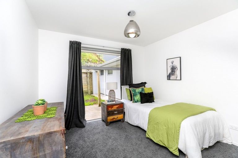 Photo of property in 17a Heta Road, Highlands Park, New Plymouth, 4312