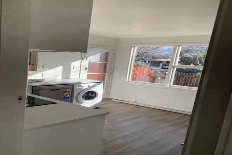 Photo of property in 1/98 Mathesons Road, Phillipstown, Christchurch, 8011