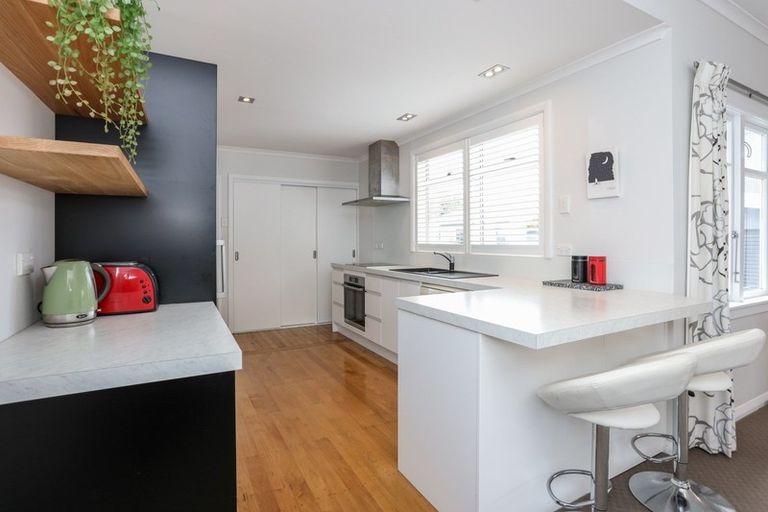 Photo of property in 9a Flanders Avenue, Onekawa, Napier, 4110