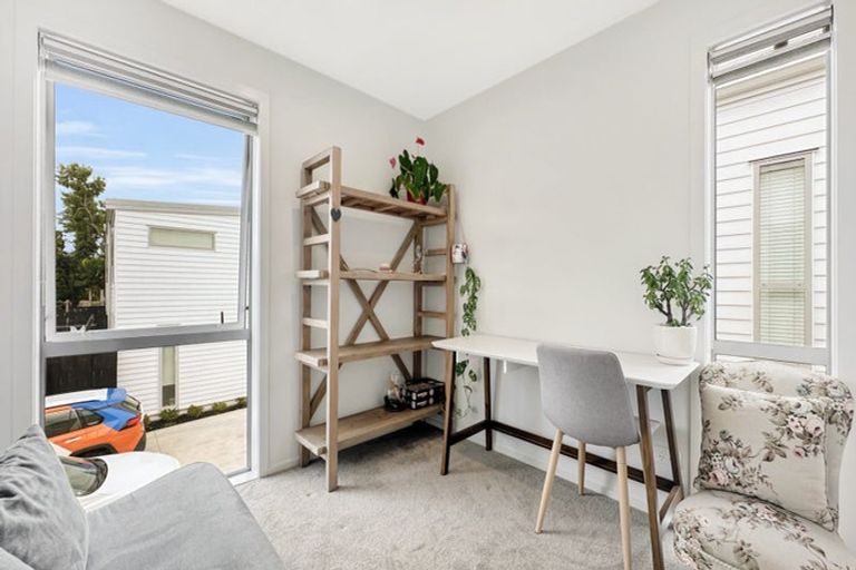 Photo of property in 2/89 Salisbury Road, Birkdale, Auckland, 0626