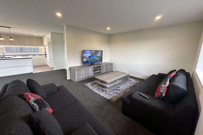 Photo of property in 36 Plover Avenue, Amberley, 7410