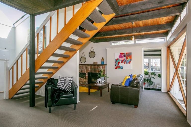 Photo of property in 3/1 Reading Street, Greytown, 5712