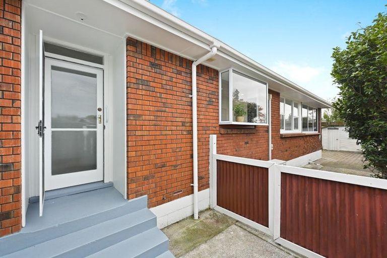 Photo of property in 22 Frederick Drive, Dinsdale, Hamilton, 3204