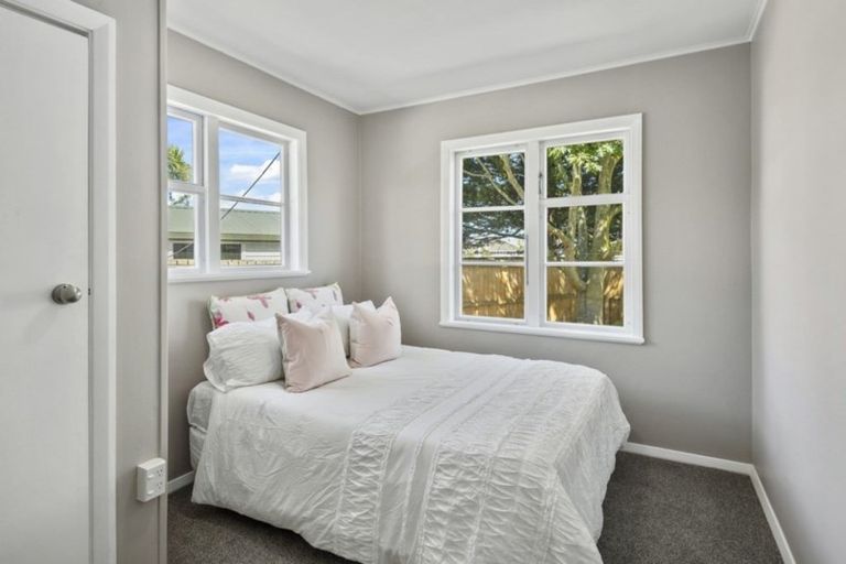 Photo of property in 1/310 Clyde Road, Bryndwr, Christchurch, 8053