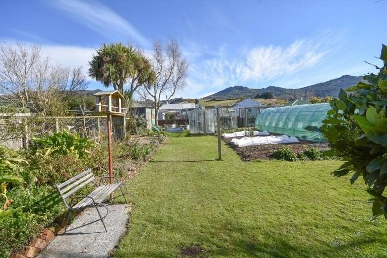 Photo of property in 21 Blackman Avenue, Sawyers Bay, Port Chalmers, 9023