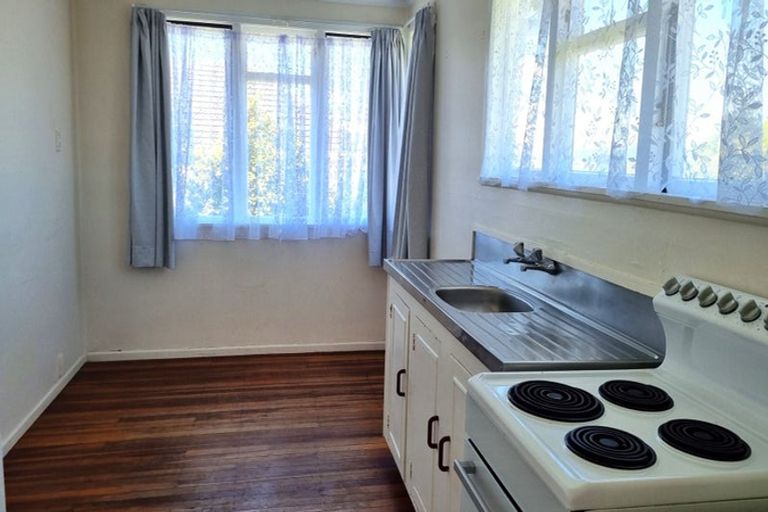 Photo of property in 10 Ross Road, Western Heights, Rotorua, 3015