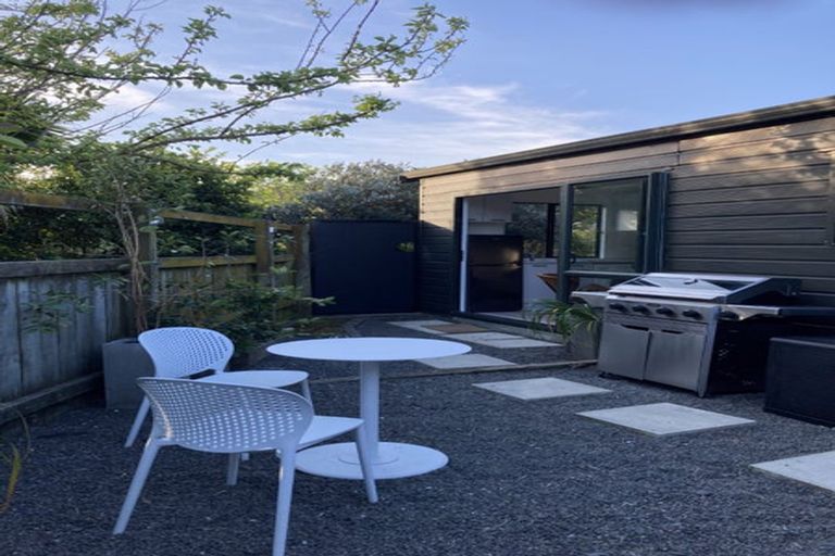 Photo of property in 23 Petane Road, Bay View, Napier, 4104