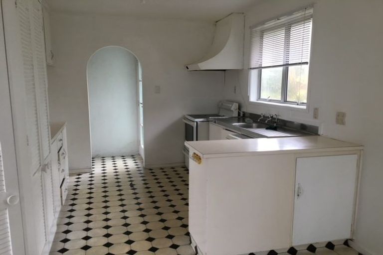 Photo of property in 4 Opal Avenue, Pakuranga, Auckland, 2010