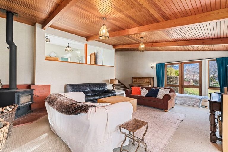 Photo of property in 5 Winders Street, Wanaka, 9305
