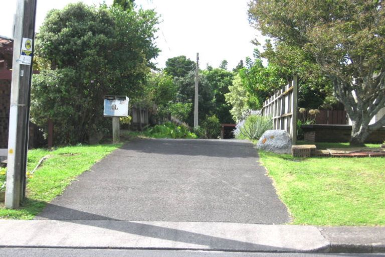 Photo of property in 1/61a Strid Road, Te Atatu South, Auckland, 0610