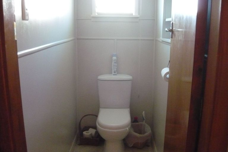 Photo of property in 21 Harris Street, Waimate, 7924