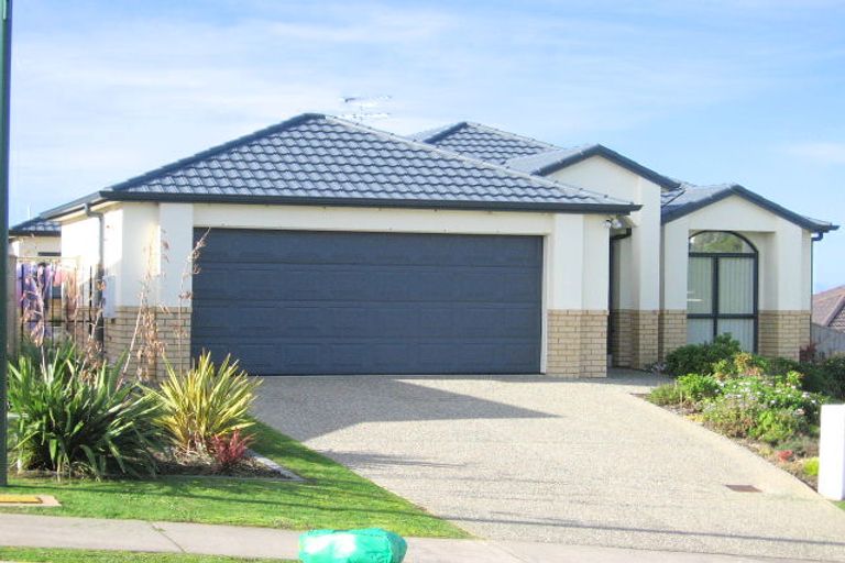 Photo of property in 109 Tauranga Place, Orewa, 0931