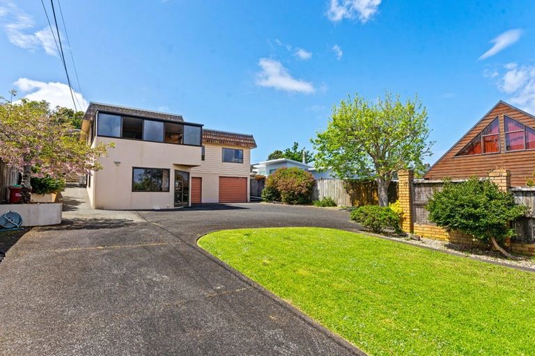 Photo of property in 10 Bonita Avenue, Stanmore Bay, Whangaparaoa, 0932