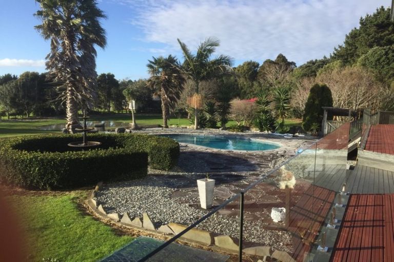 Photo of property in 271 Clarks Beach Road, Clarks Beach, Pukekohe, 2679