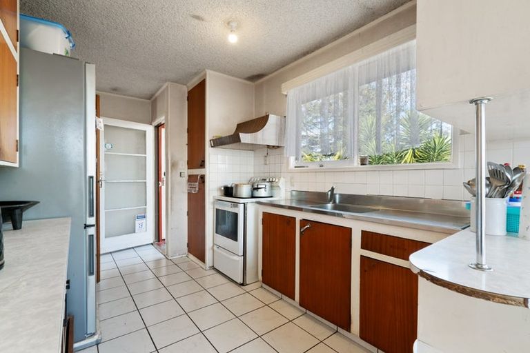 Photo of property in 42 Harania Avenue, Favona, Auckland, 2024