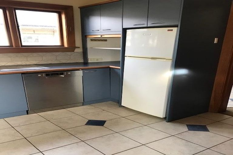 Photo of property in 4 Mayfield Avenue, Mairehau, Christchurch, 8013