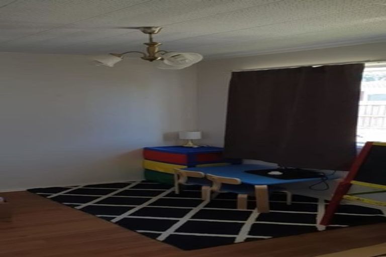 Photo of property in 2/4185 Great North Road, Glen Eden, Auckland, 0602