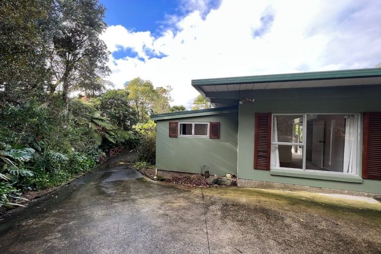 Photo of property in 13 Dunraven Place, Torbay, Auckland, 0630