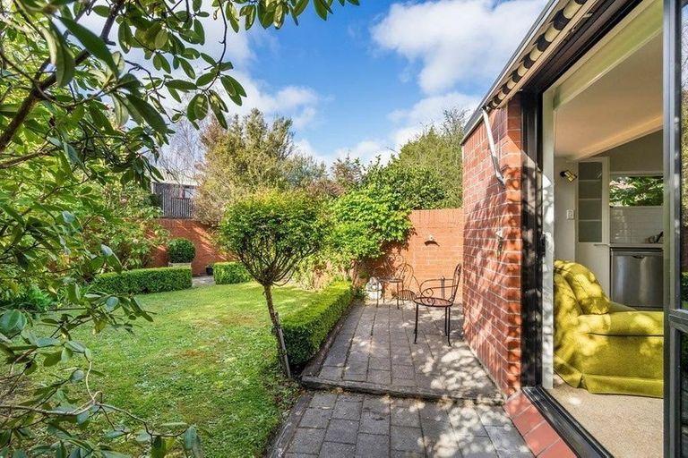 Photo of property in 36 Greers Road, Burnside, Christchurch, 8041