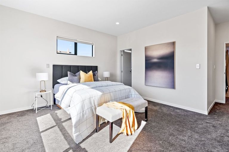 Photo of property in 40 Takurua Terrace, Orewa, 0931