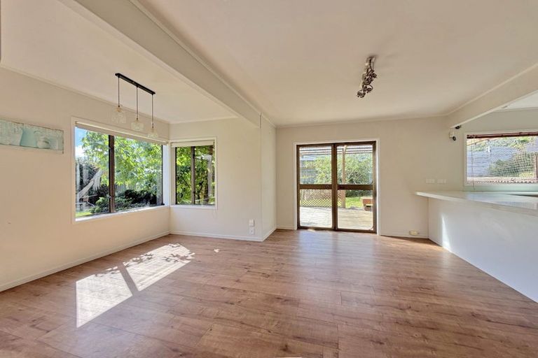 Photo of property in 7 Janome Place, Bucklands Beach, Auckland, 2014