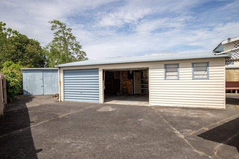 Photo of property in 39 Mahana Road, Ngatea, 3503