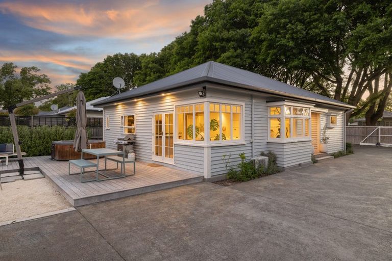 Photo of property in 74 Severn Street, St Albans, Christchurch, 8014