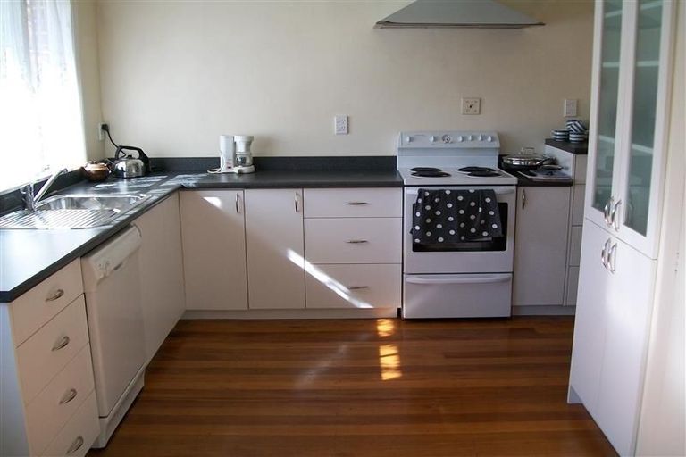 Photo of property in 80 Main North Road, Papanui, Christchurch, 8052