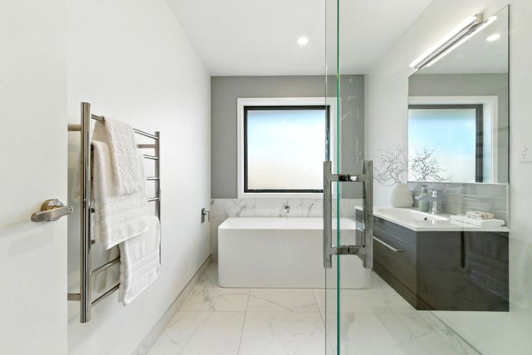 Photo of property in 3 Hauhake Terrace, Leamington, 3495