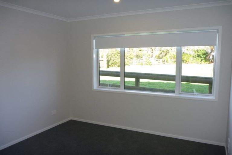 Photo of property in 120 Matua Road, Huapai, Kumeu, 0810