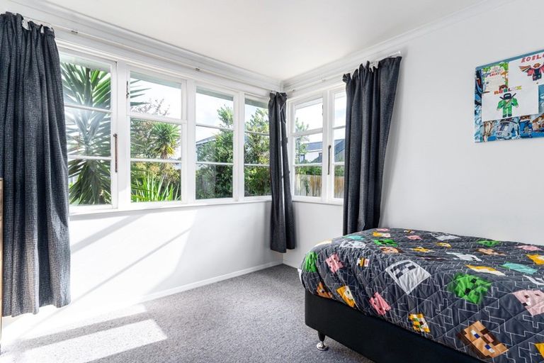 Photo of property in 25 Clyde Crescent, Roslyn, Palmerston North, 4414