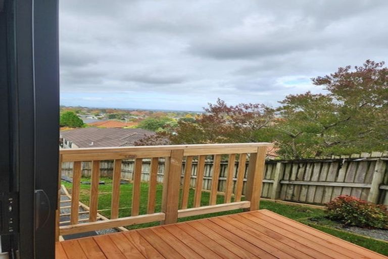 Photo of property in 59 Kirikiri Drive, Papakura, 2110