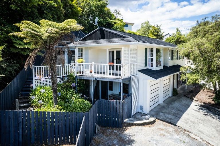 Photo of property in 1a Gloucester Street, Silverstream, Upper Hutt, 5019