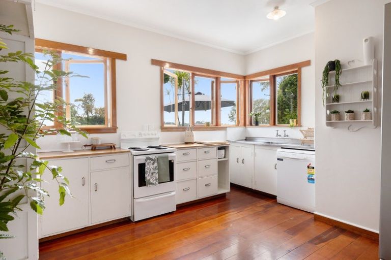 Photo of property in 6a Waikareao Way, Brookfield, Tauranga, 3110