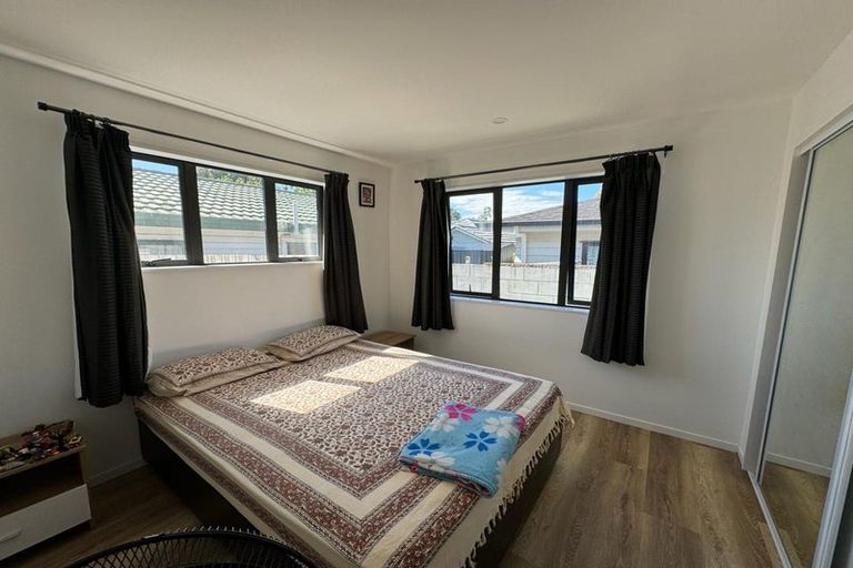 Photo of property in 20 Tamariki Avenue, Kelston, Auckland, 0602