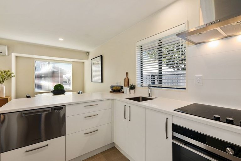 Photo of property in 2/129 Lyttelton Street, Spreydon, Christchurch, 8024