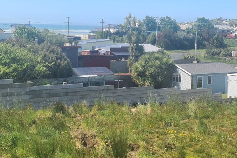 Photo of property in 16 Morton Street, Edendale, 9825