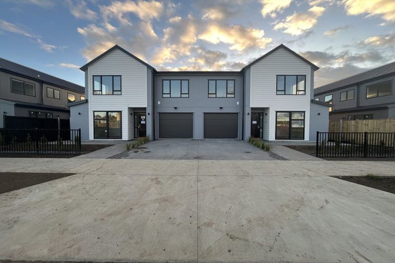 Photo of property in 11b Markham Place, Bucklands Beach, Auckland, 2012