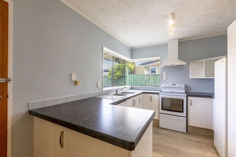 Photo of property in 82b Church Road, Taradale, Napier, 4112