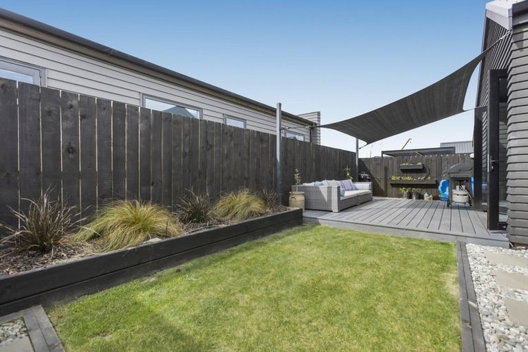 Photo of property in 20 Obelisk Street, Wanaka, 9305