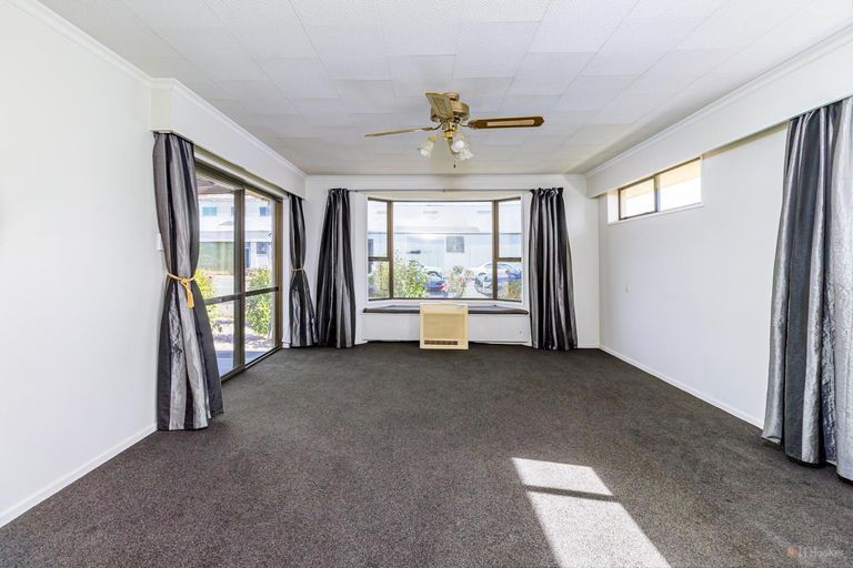 Photo of property in 5a Innes Street, Waimate, 7924