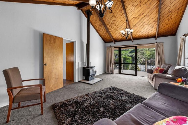 Photo of property in 96 Resolution Road, Welcome Bay, Tauranga, 3112