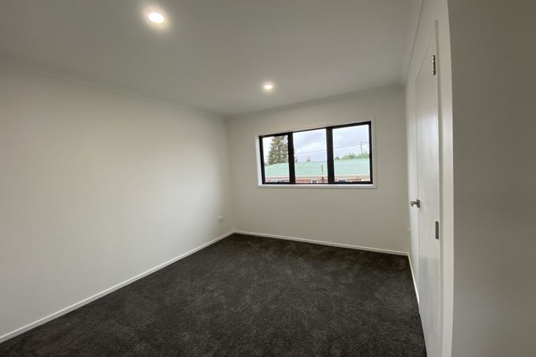 Photo of property in 27a Tawa Crescent, Manurewa, Auckland, 2102