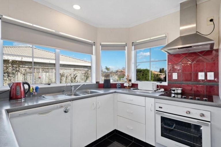 Photo of property in 12 Azalea Dell, Mount Maunganui, 3116