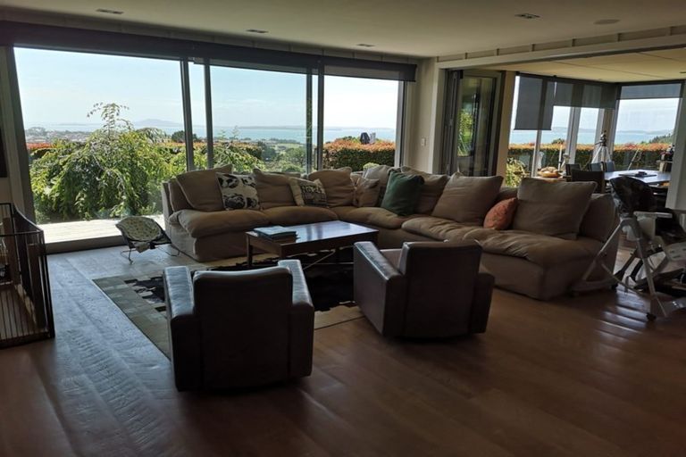 Photo of property in 73 Keanes Road, Maraetai, Howick, 2571