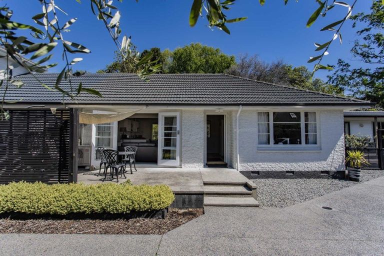 Photo of property in 25a Gleneagles Terrace, Ilam, Christchurch, 8053