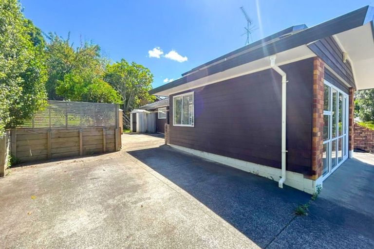 Photo of property in 4 Sailfish Drive, West Harbour, Auckland, 0618