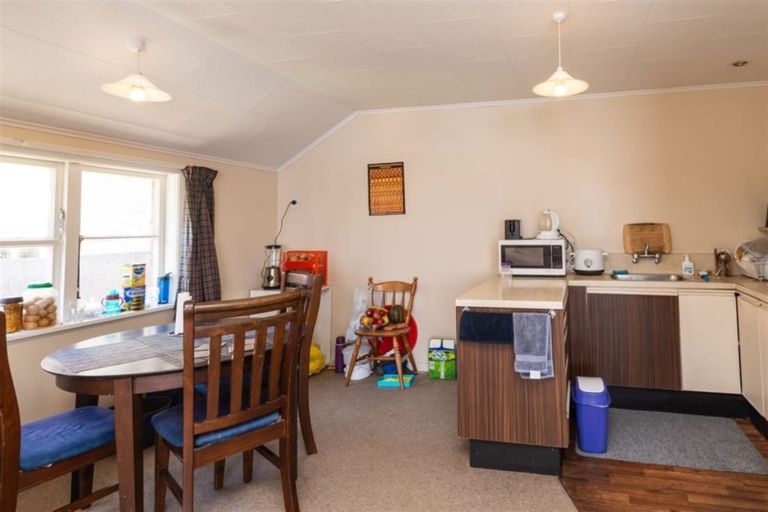 Photo of property in 21 George Street, Riccarton, Christchurch, 8041